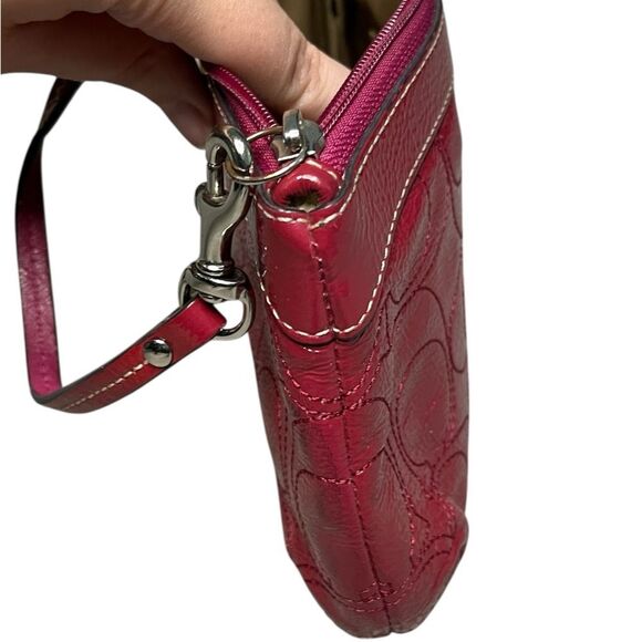 Coach Wristlet Hot Pink Patent Leather Small Purse - Picture 7 of 8